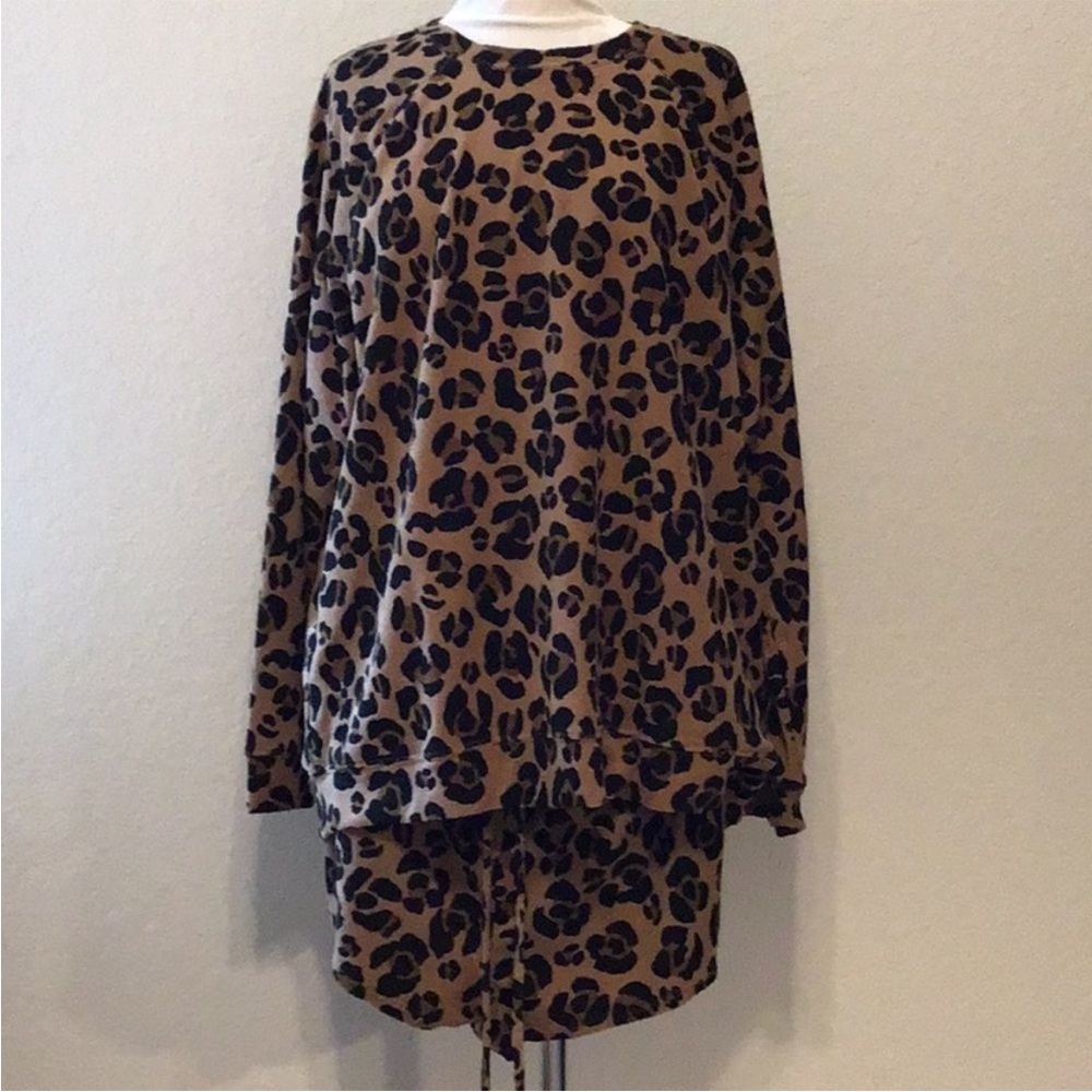 MuMu Show Me Your Mumu Leopard Lounge Wear Pajama Set 2 pc Set Size L